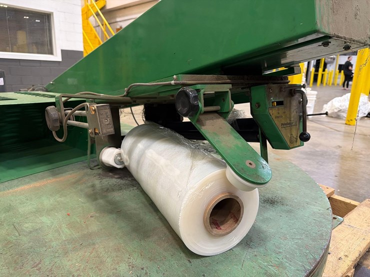 highlight-predator-simplified-stretch-wrapping-machine-image-7