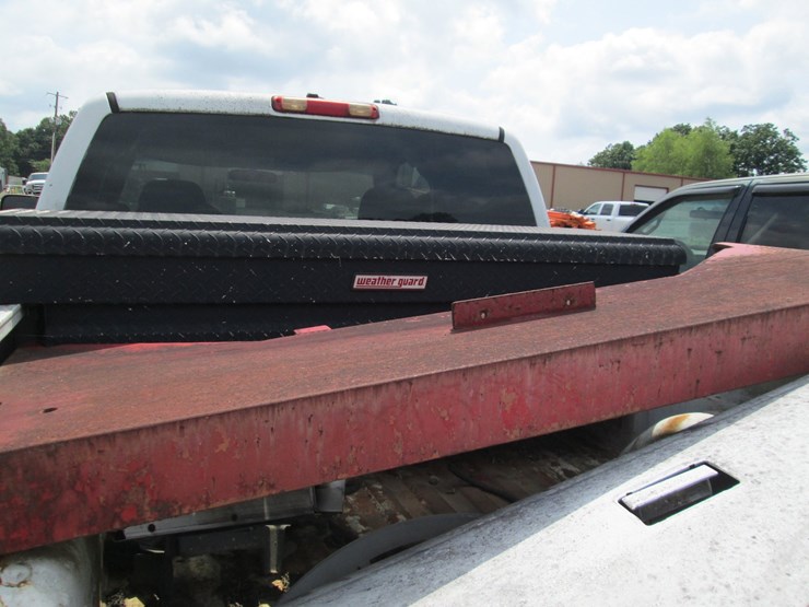 2006-chevrolet-2500hd-image-8