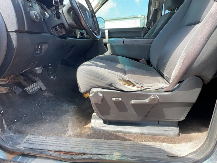2009-chevrolet-silverado-1500-image-17