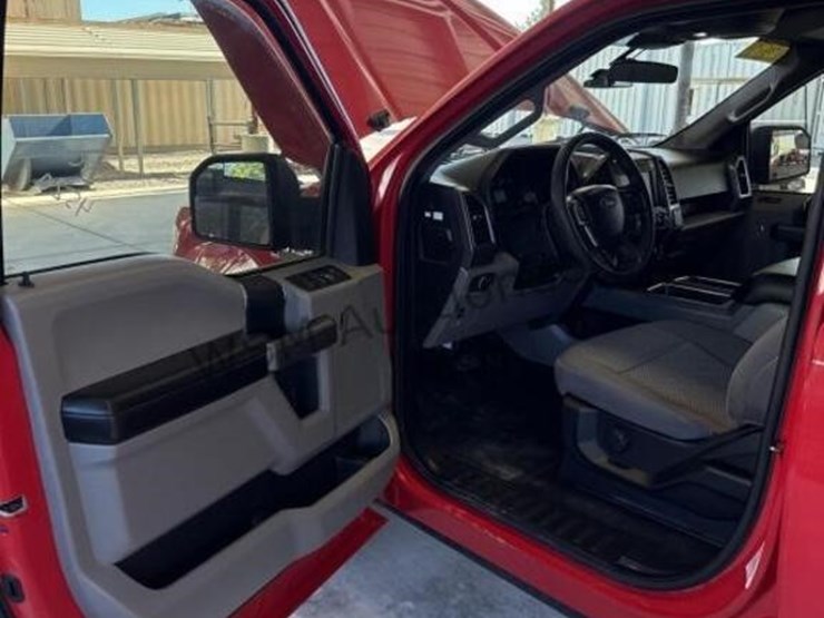 2019-ford-f150-image-23
