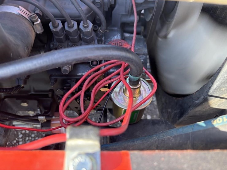 2003-jacobsen-turfcat-628d-mower-image-23