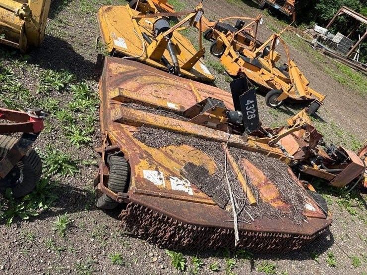 woods-4328-3pt-ditch-bank-mower-image-2