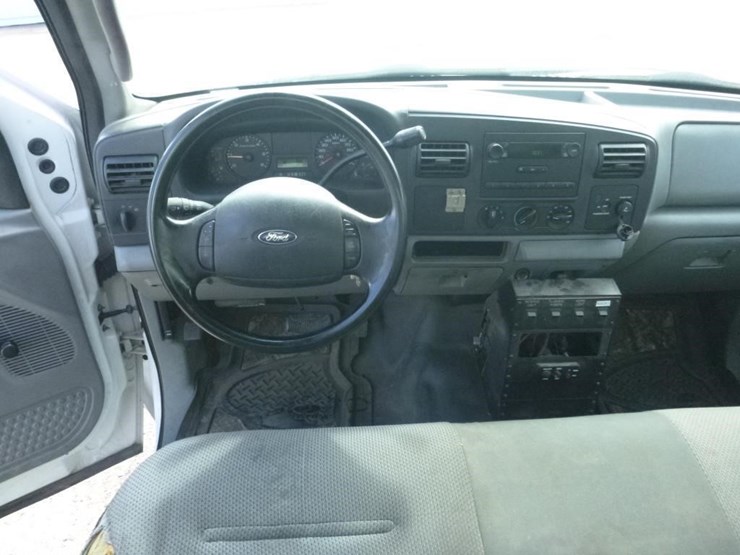 2005-ford-f450-image-8