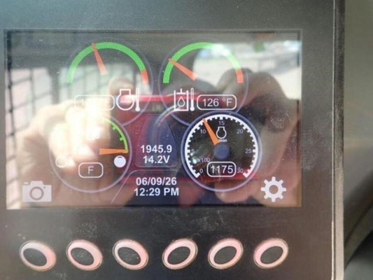 2019-caterpillar-236d-skid-steer-cat0236dlbgz05393-image-10