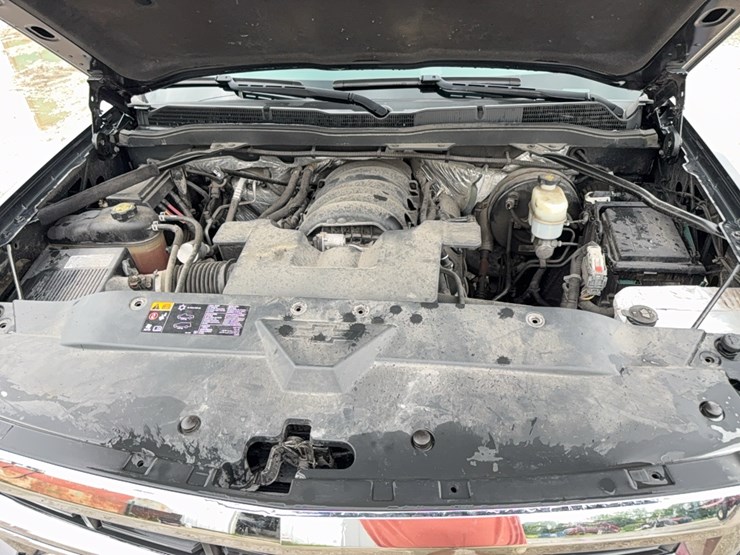 2014-chevrolet-silverado-lt-image-30