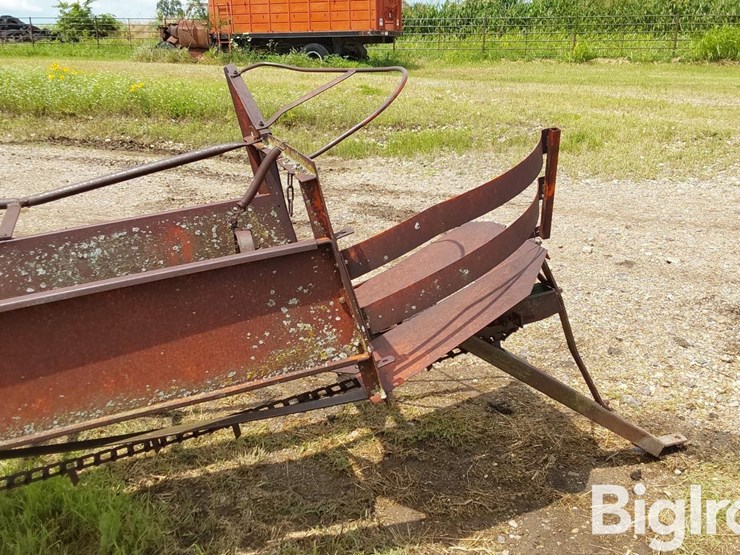 kneib-70-pop-up-bale-loader-image-11
