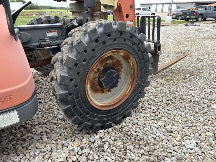 2007-jlg-g6-42a-image-10