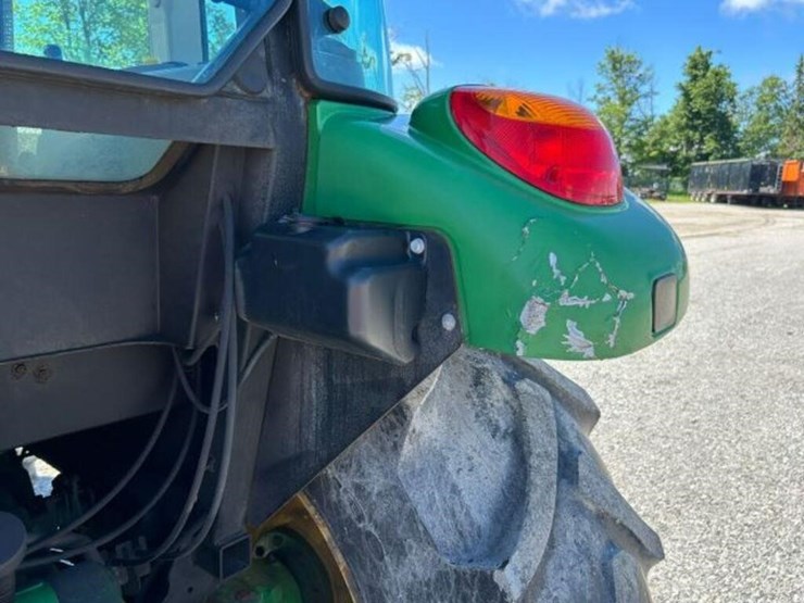 2016-john-deere-5085e-image-46