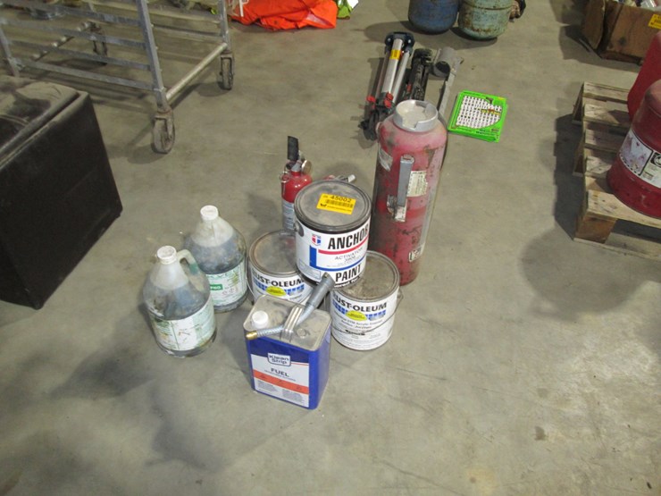 #45002-•-lot-of-misc-paint-&-cleaner-inv#45002-image-1