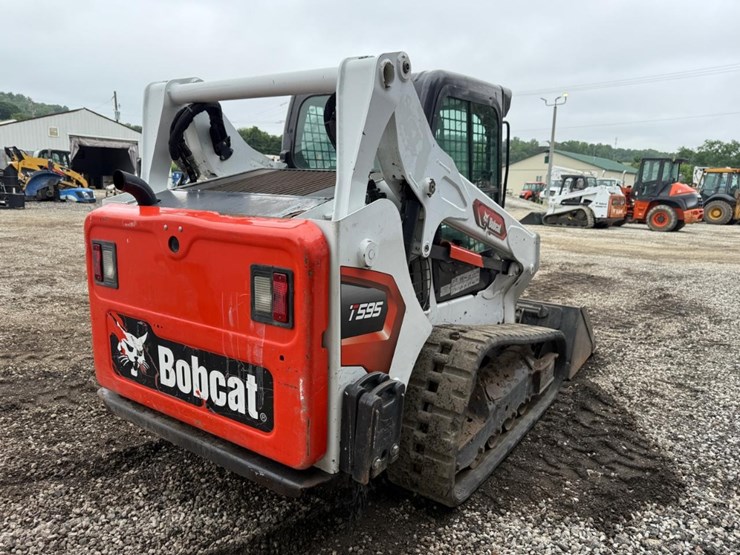 2024-bobcat-t595-image-4