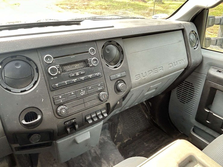 2014-ford-f450-image-22