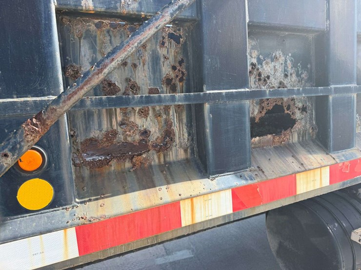 2006-mack-granite-ct713-image-44