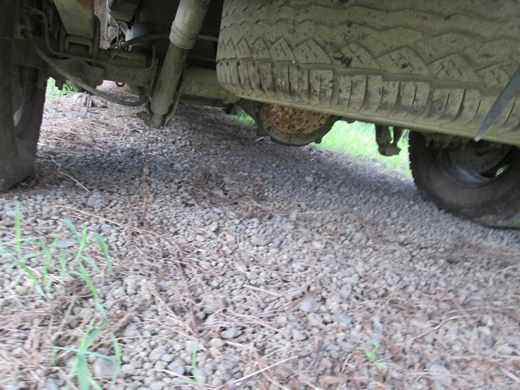 2000-chevrolet-silverado-1500-image-9