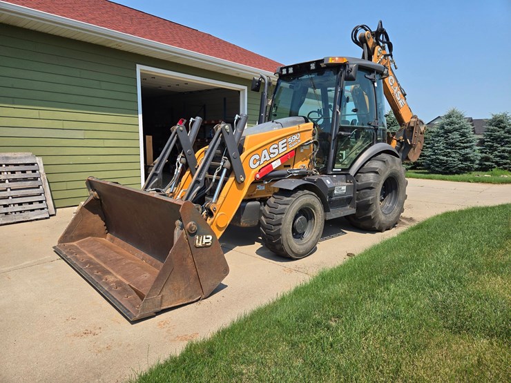 2015-case-590sn-image-1
