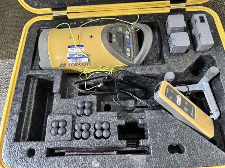 topcon-tpl6-pipe-laser-with-stand-image-4