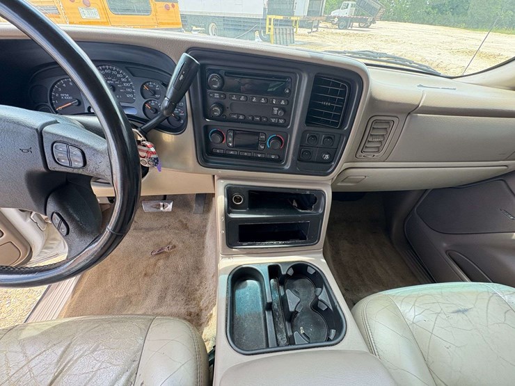 2006-gmc-yukon-image-12