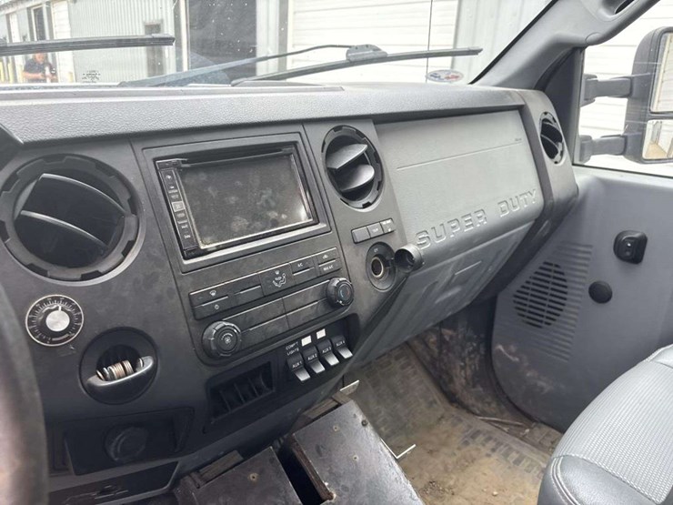 2016-ford-f450-image-28