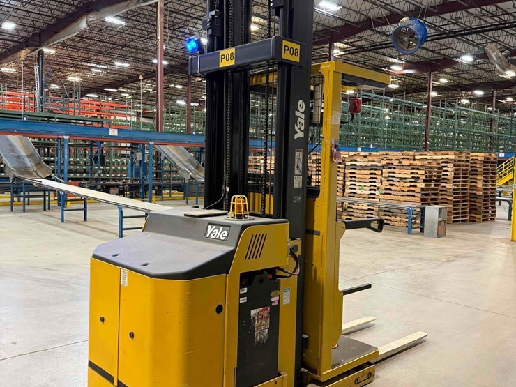 yale-os030bfn36te119-order-picker-image-3
