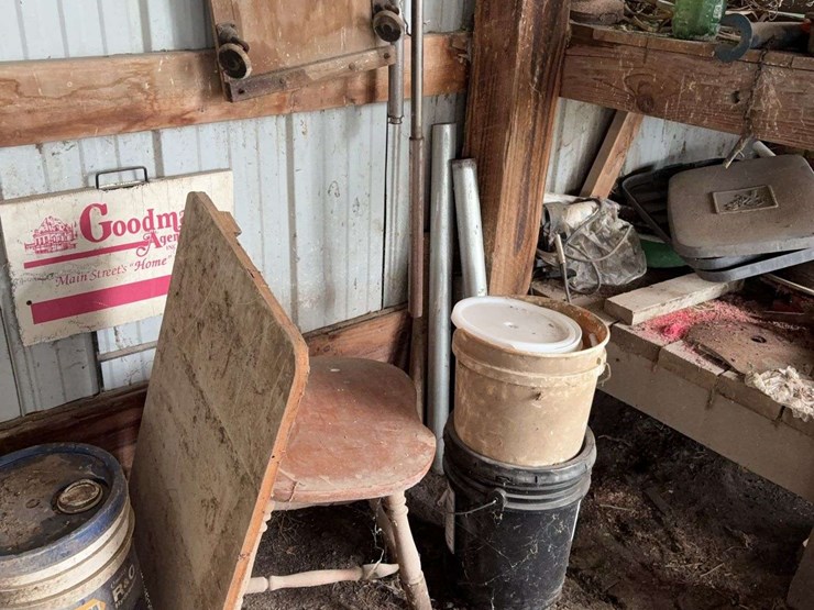 assorted-farm-and-shop-equipment-lot-image-13