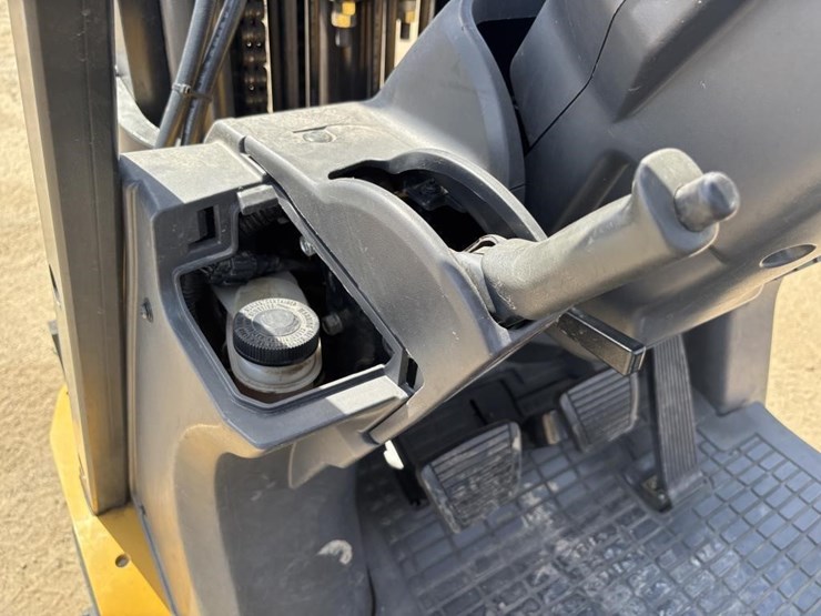 2015-caterpillar-2c6500-image-21