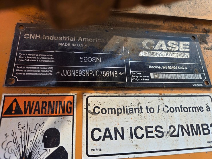 2015-case-590sn-image-14