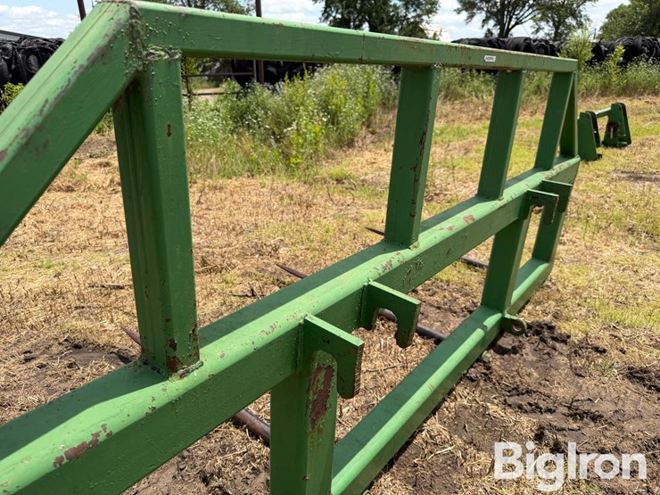 loader-bale-spears-image-13