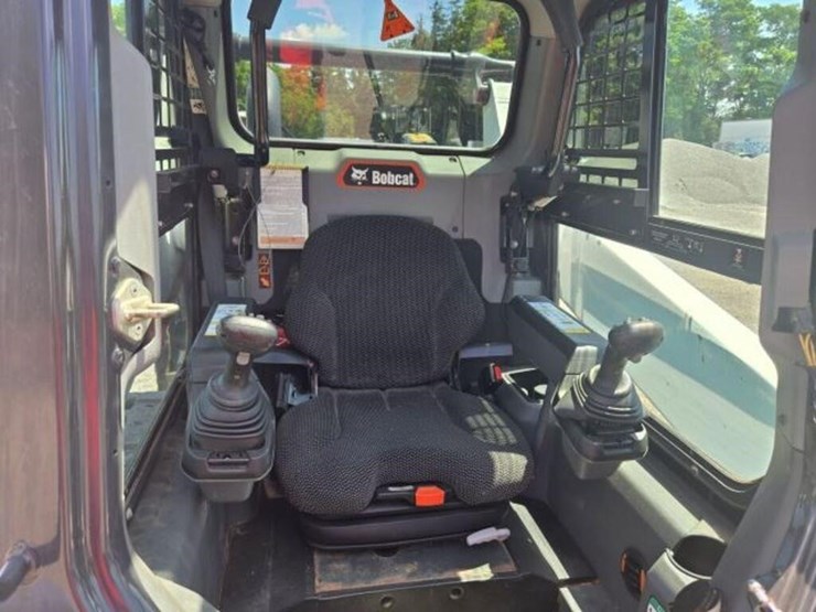 2022-bobcat-t66-image-21