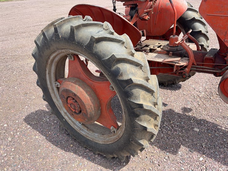 1951-j.i-case-tractor-image-35