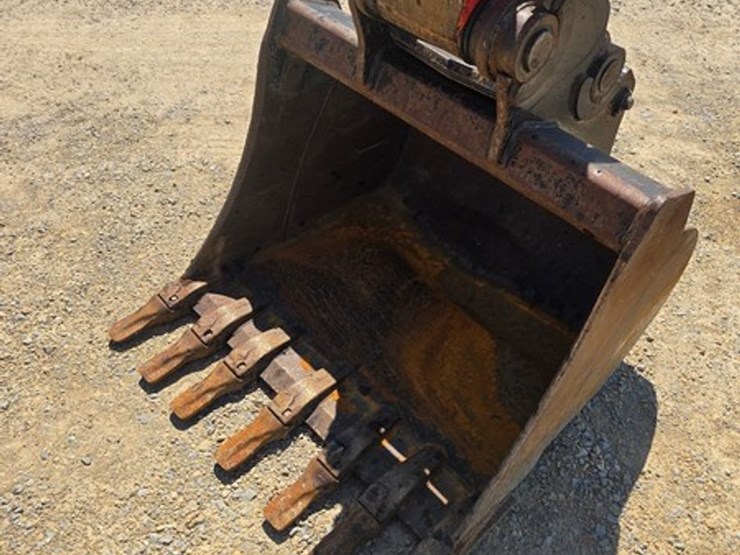 2022-kubota-kx080-4-image-14