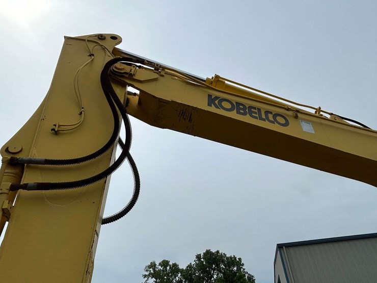 2003-kobelco-sk135sr-lc-image-17