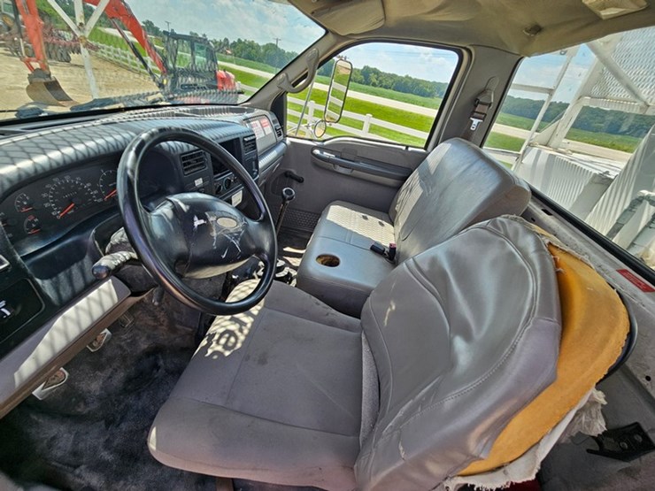ford-f750-image-60