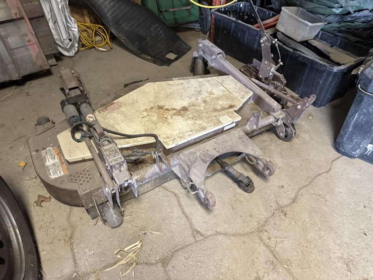 grasshopper-61-inch-mower-deck-image-1