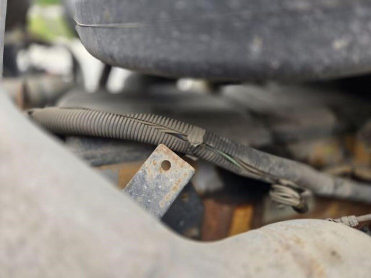 2007-caterpillar-15-image-46