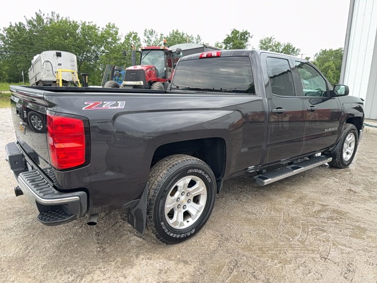 2014-chevrolet-silverado-lt-image-5