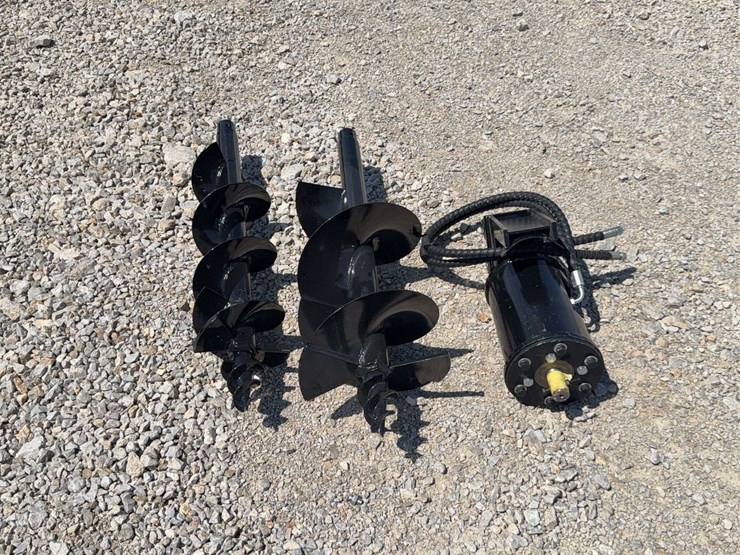 hydraulic-auger-attachment-with-two-augers-image-4