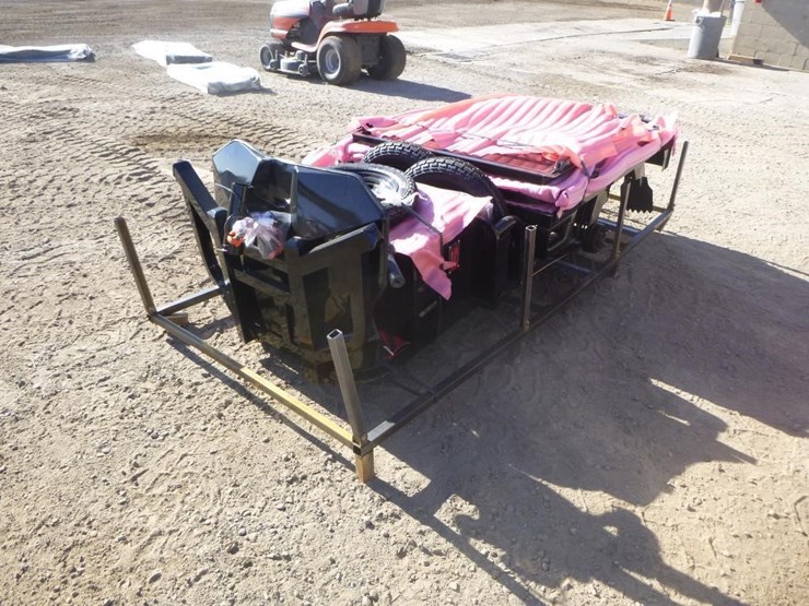 ir-et13-utility-trike-image-1