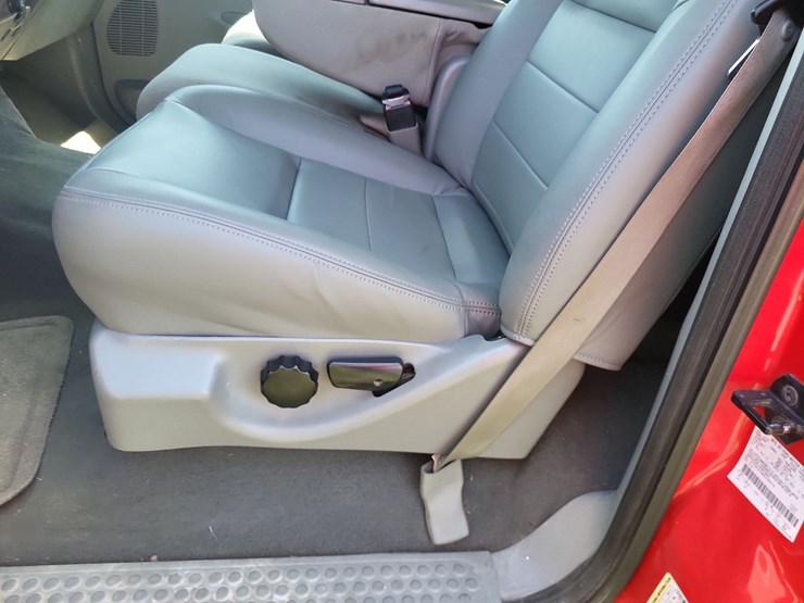 2006-ford-f250-xlt-image-45