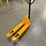 manual-pallet-jack-image-2