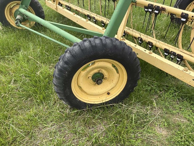 john-deere-10ft-hay-rake-image-5