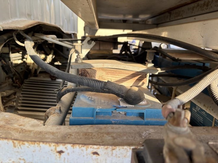 2009-zap-utility-truck-image-22