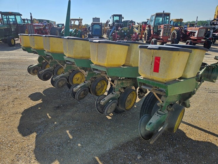 john-deere-7000-image-26