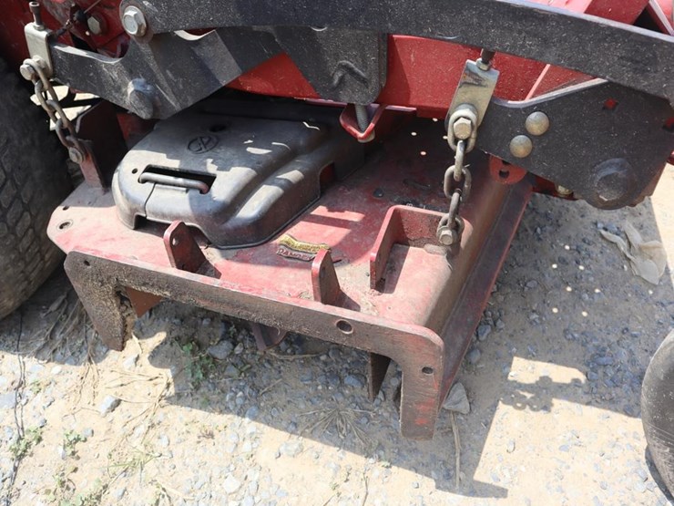 toro-z-master-commercial-zero-turn-mower-image-12