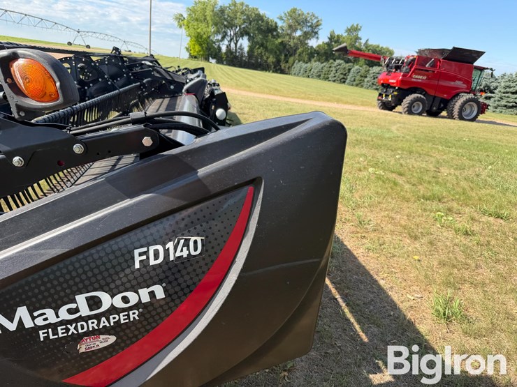 2021-mac-don-fd140-image-11