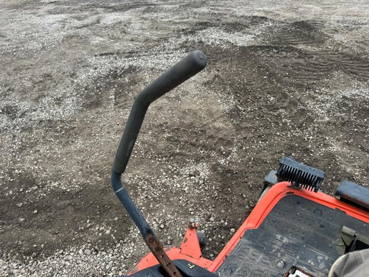 2018-kubota-zd1211-image-17