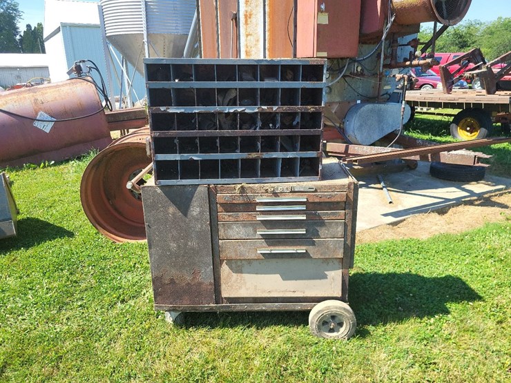 portable-tool-box-and-bolt-bins-w/contents-image-2