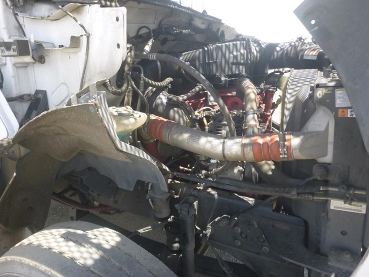 2015-ford-f750-image-23
