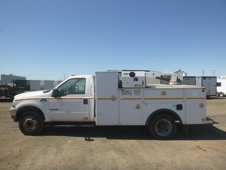 2002-ford-f550-image-5