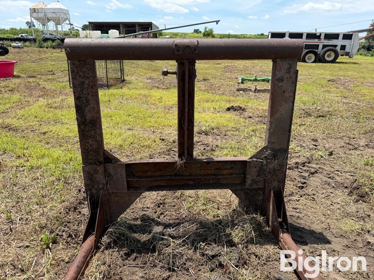 shop-built-3-pt-bale-fork-image-15