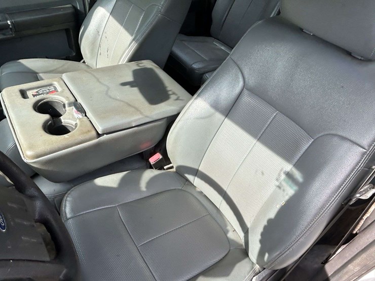 2014-ford-f450-image-23