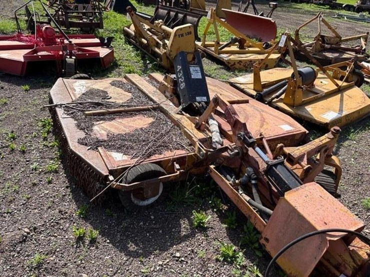 woods-4328-3pt-ditch-bank-mower-image-7